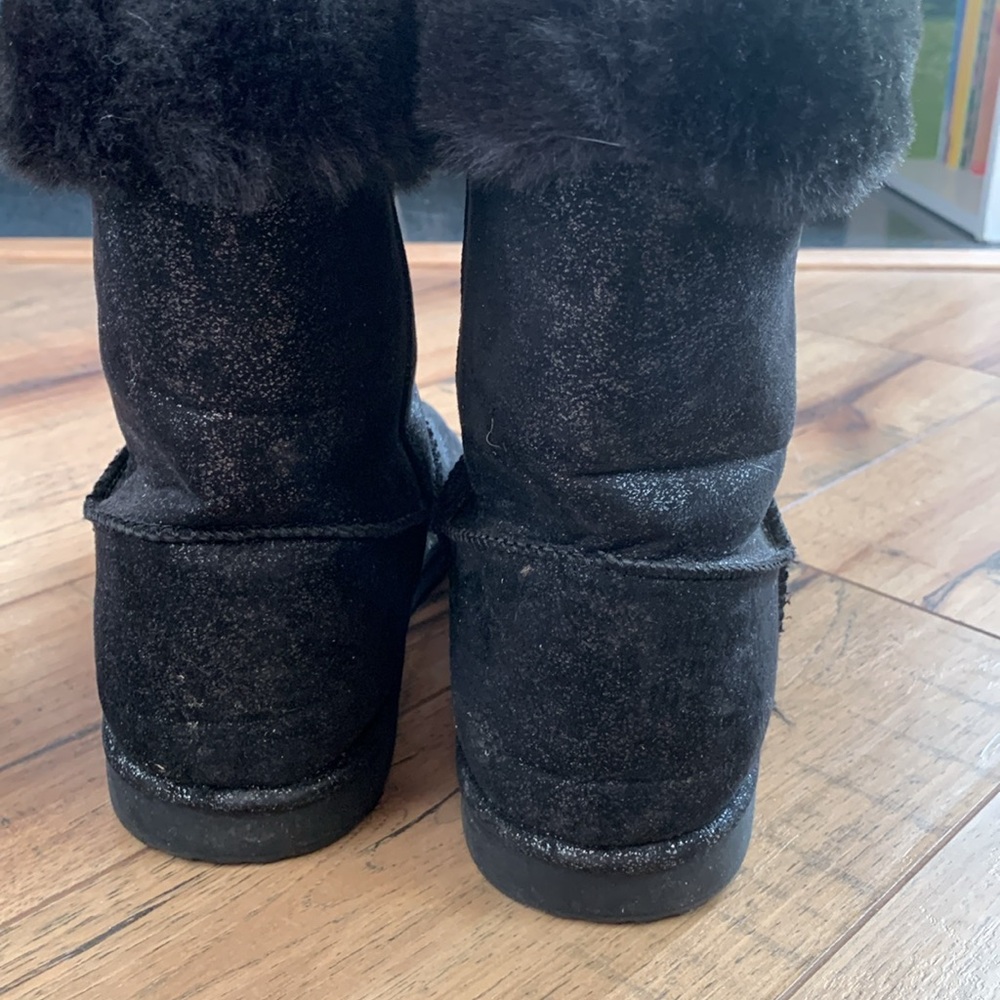 Joe Fresh black shimmery winter boots girls size 4 - Picture 3 of 12